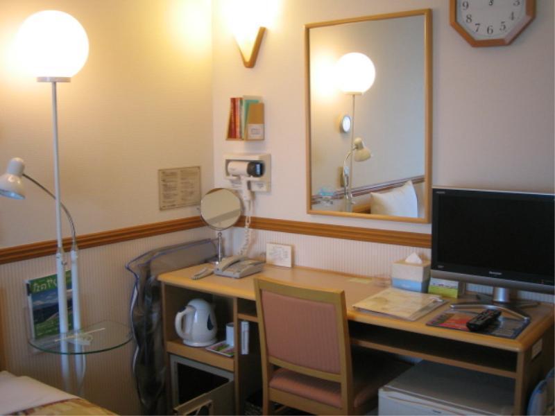Toyoko Inn Osaka Jr Noda Ekimae Exteriör bild